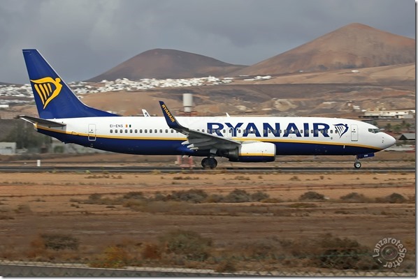 EI-ENS Ryanair Boeing 737-8AS(WL)
